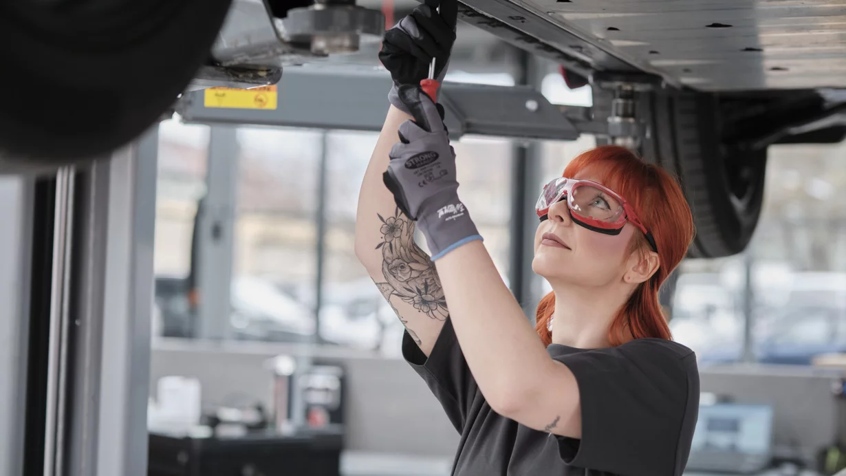 
										Une mise &agrave; niveau num&eacute;rique pour le march&eacute; de l'emploi dans le secteur automobile suisse
									